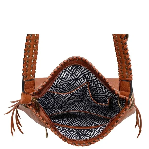 🌻NWT! Large Fringe Crossbody
